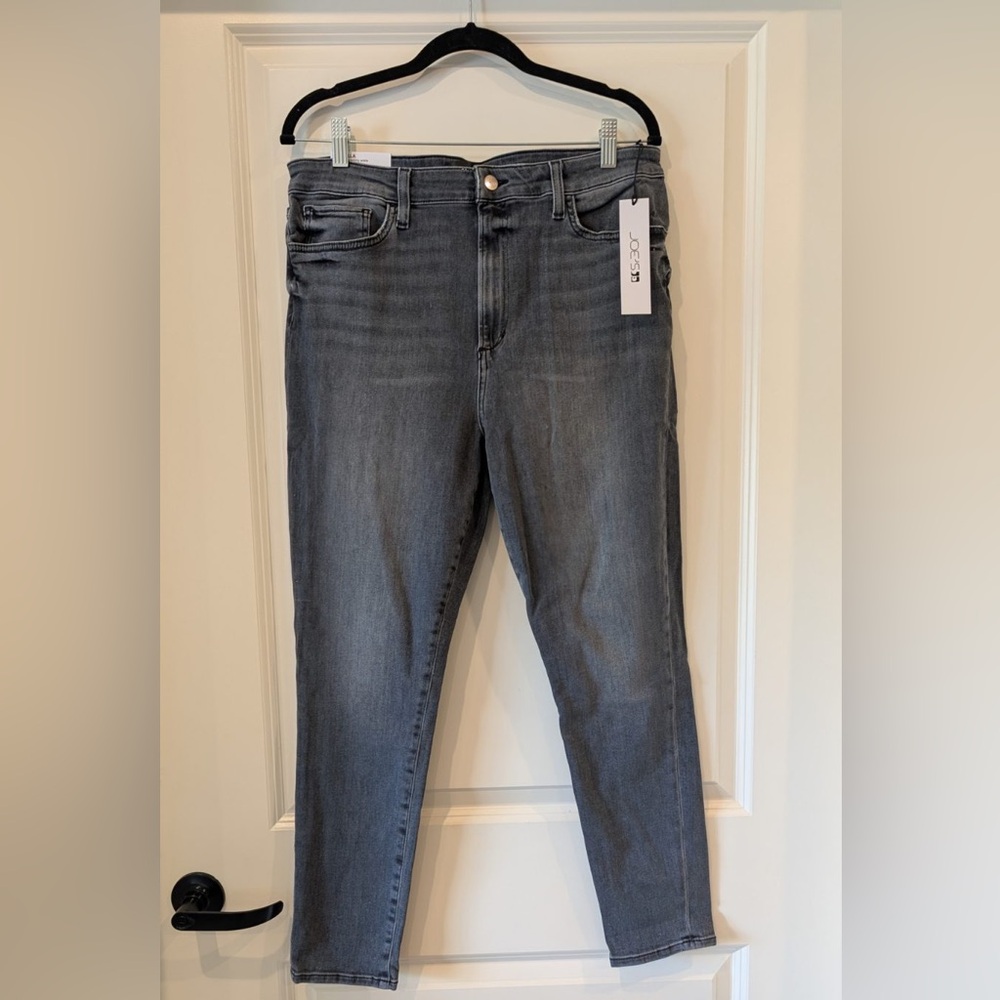 NWT Joe’s Jeans “The Bella” 11” high-rise skinny ankle jeans - Gray - Size 33